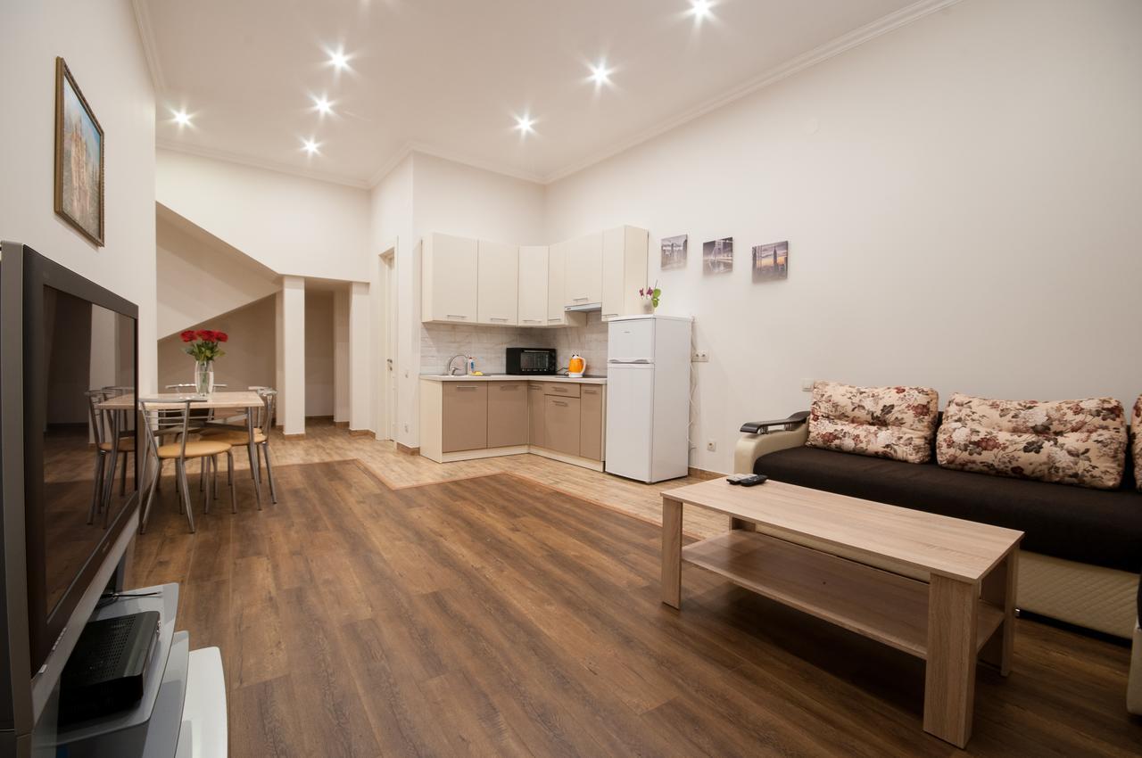 Wonderful Flat On City Center Uschhorod Exterior foto