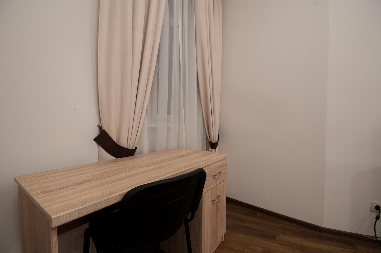 Wonderful Flat On City Center Uschhorod Exterior foto